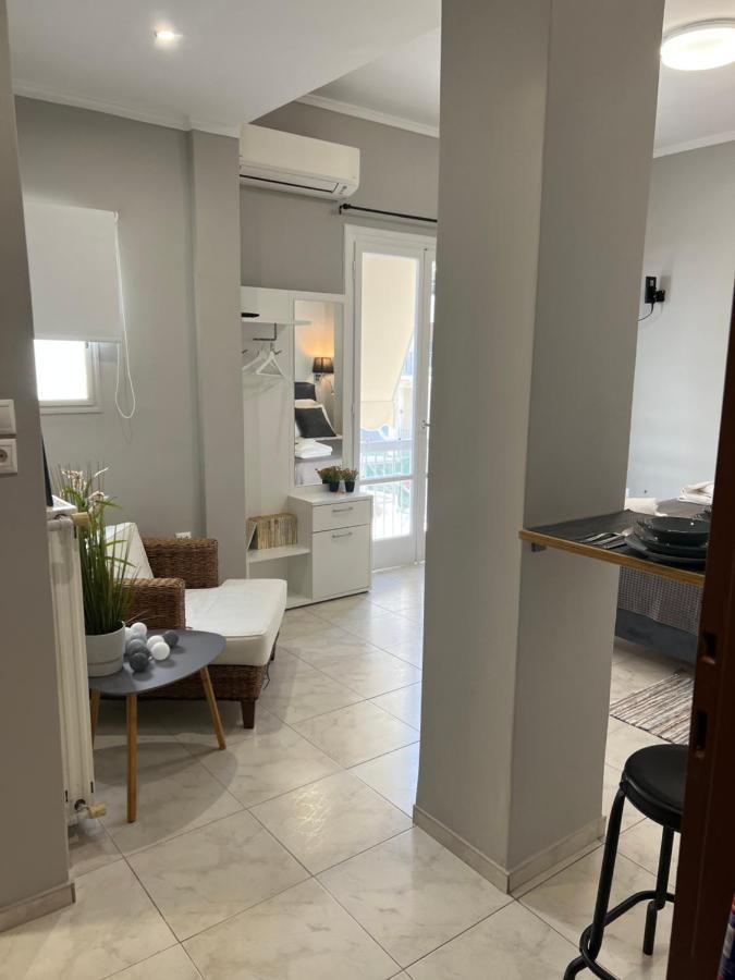Apartamento Living Near Acropolis By Sylvia Staikou At Nikis Str Atenas Exterior foto